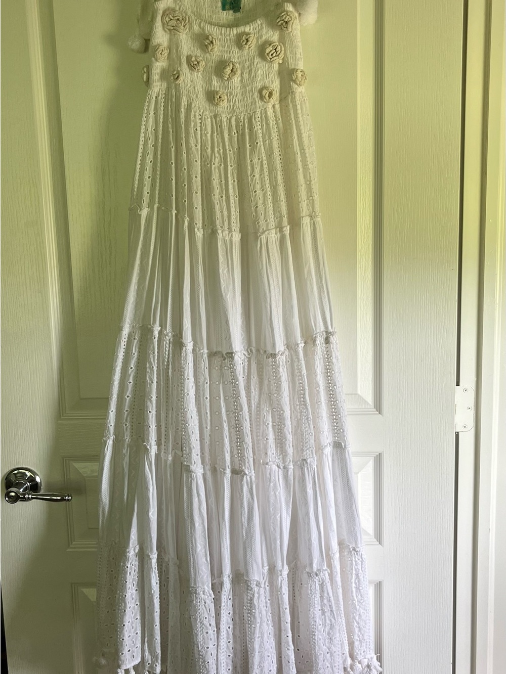 NWT Antica Sartoria White Eyelet Maxi Dress W/Cream Floral Appliqué OS